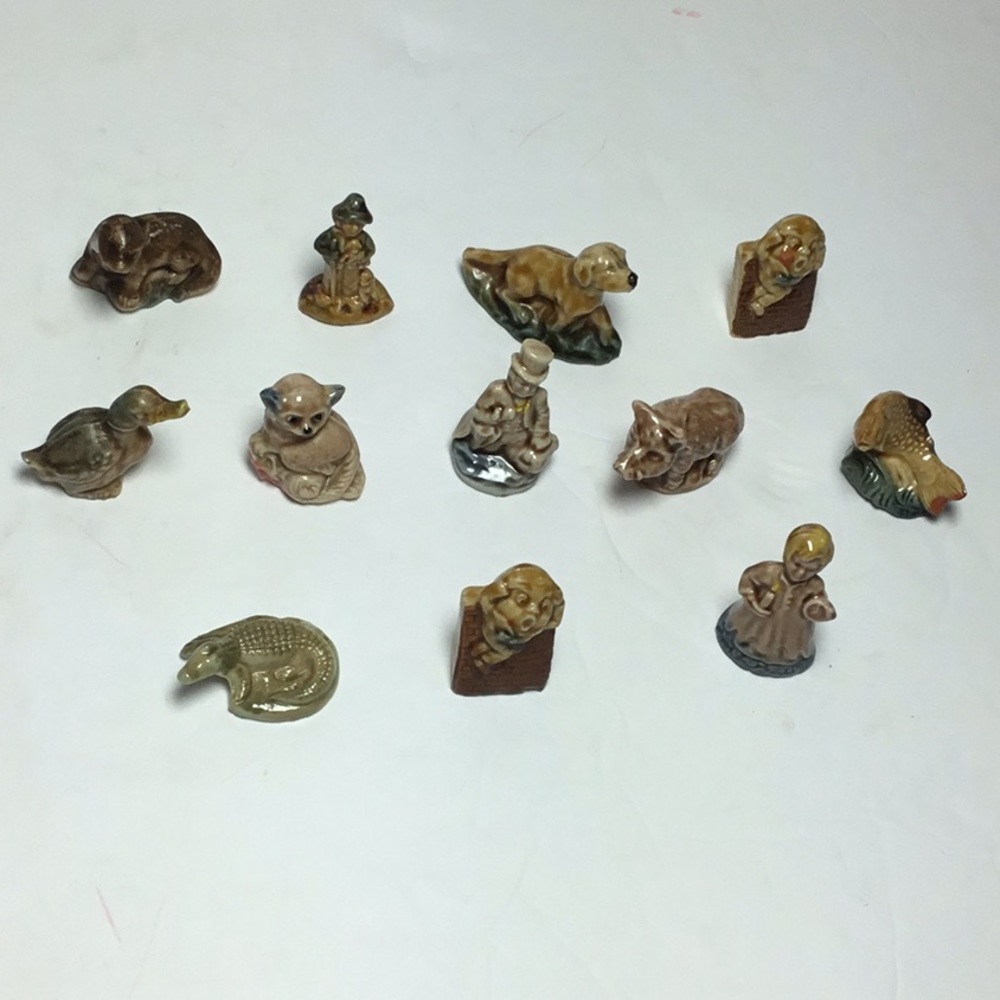 1970’s Red Rose Tea Collectable Figures